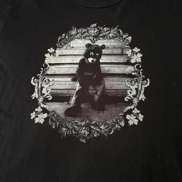 Kanye West Graduation Album (Dropout Bear) Black Graphic Tee. - Picture 2 of 4